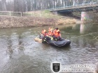 totes Schaf aus Weißer Elster bergen